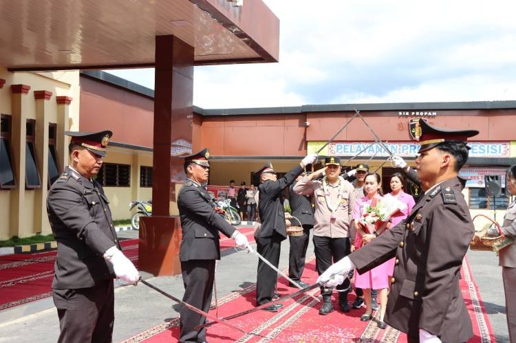 AKBP Ernis Sitinjak Kapolres Taput yang Baru