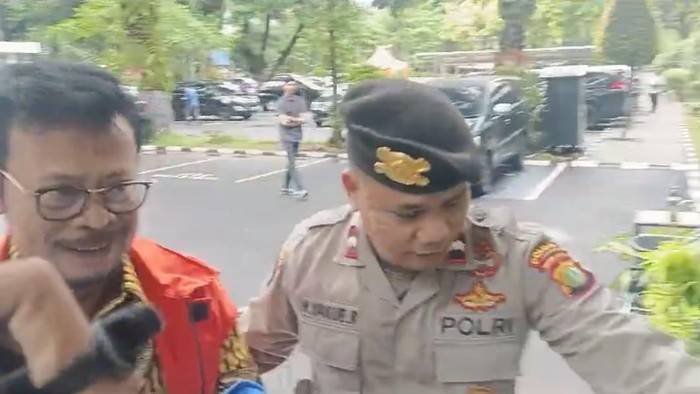 Diperiksa 1 Jam, SYL Dicecar Polisi soal Kasus Pemerasan Firli