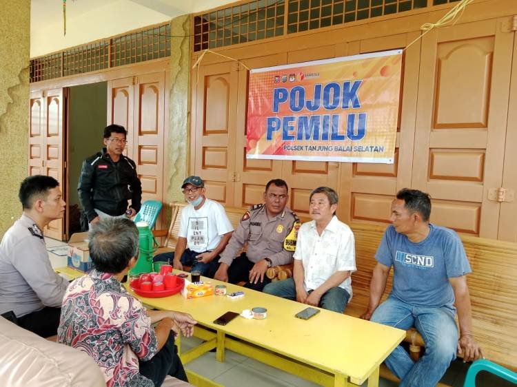 Pojok Pemilu, Polsek Tanjungbalai Selatan Ajak Masyarakat Saring Informasi