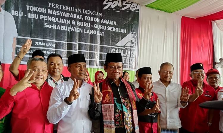 Cawapres Mahfud Md Ziarah ke Sulukan Besilam di Langkat