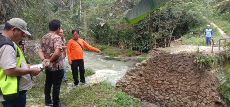 Jembatan Penghubung Nauli Baru dan Janggirleto Segera Diperbaiki