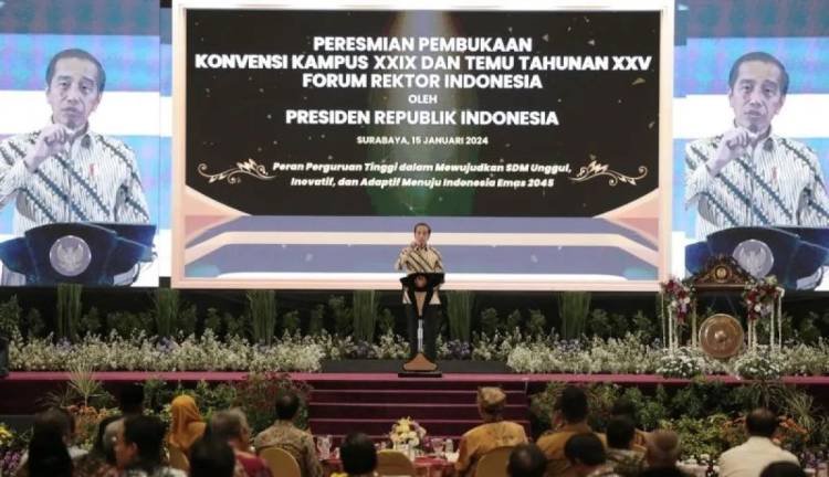 Jokowi Kaget Rasio Penduduk Berpendidikan Tinggi di RI Sangat Rendah