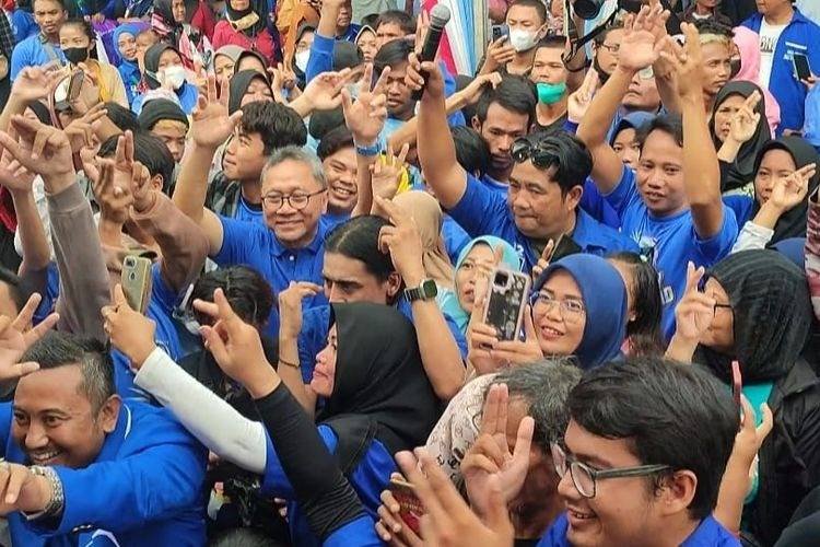 Disambut Antusias Warga Cirebon, Zulhas Ingin Pemilu Damai Bertoleransi