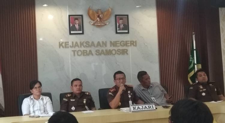 Kejari Toba Samosir Ajak Wartawan dan LSM Bersinergi