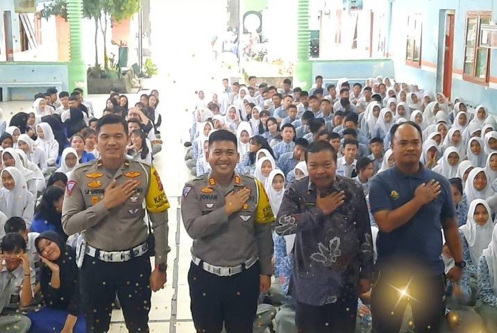 Polres Labuhanbatu Sosialisasi Tertib Berlalulintas di SMKN 1 Rantau Utara