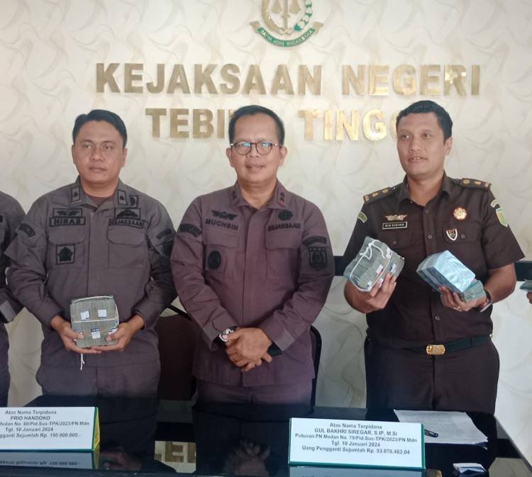 Kejari Tebingtinggi Eksekusi Uang Pengganti Rp 203 Juta Kasus Tembok Penahan Pasar Induk