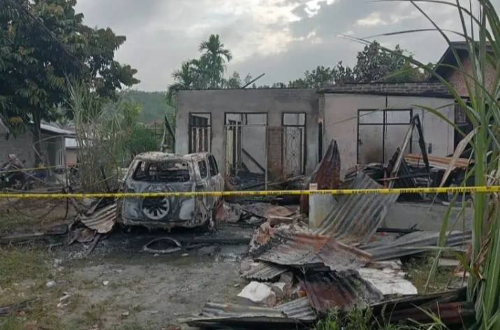 Rumah dan Mobil Wartawan di Rantauprapat Diduga Dibakar OTK