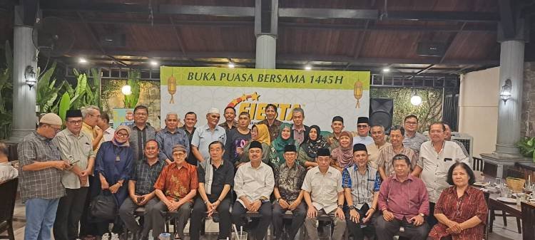 Fiesta Bintang Lima Buka Puasa Bersama PWI  Sumut di Medan