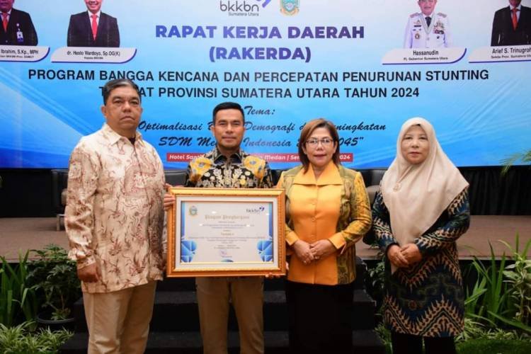 Labura Raih Penghargaan Pelaksana DAK Non Fisik BOKB Tahun 2023