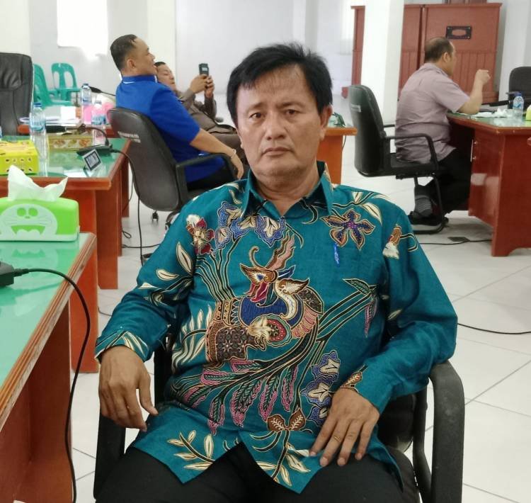 Anggota DPRD Nias Minta Pemerintah Perbaiki Jalan Rusak di Baruzo