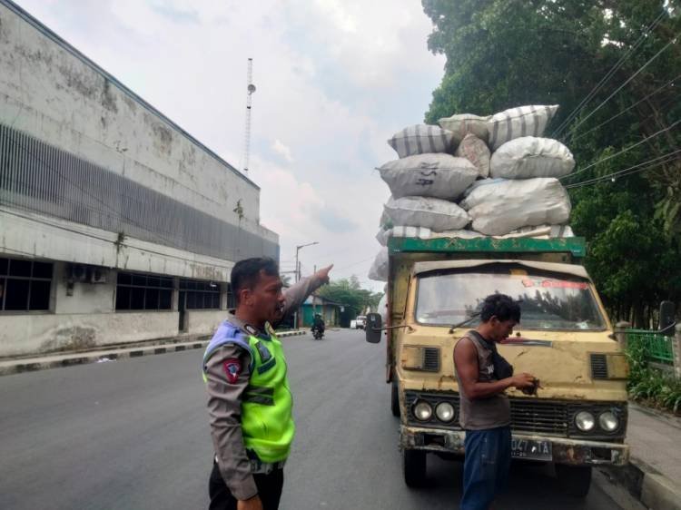 Ops Keselamatan Toba 2024, Satlantas Polres Pematangsiantar Tindak Truk Muatan Overload