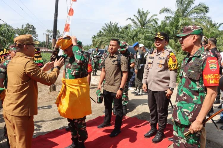 Tinjau TMMD ke-119 Kodim 0208 Asahan, Letjen Sonny: Selesaikan Sasaran Sesuai Waktu yang Ditentukan