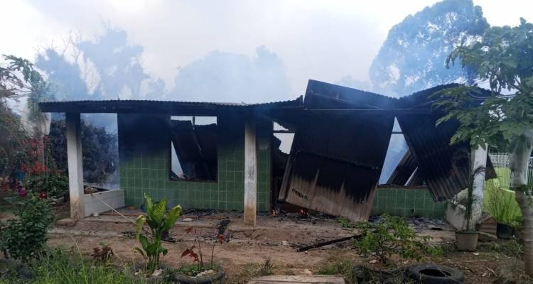 1 Unit Rumah di Desa Lae Hole 1 Dairi Terbakar