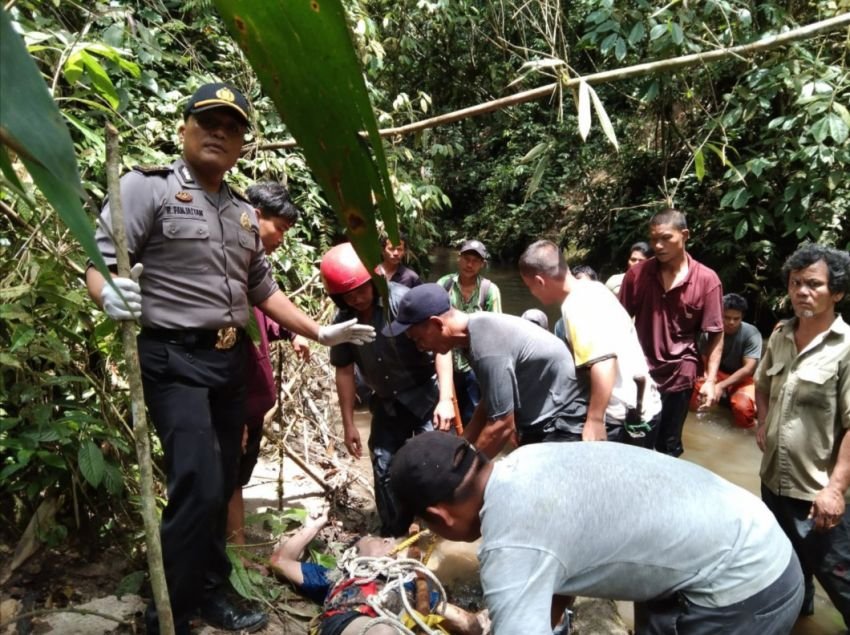Harapan Gultom Ditemukan Tewas di Aliran Sungai Aek Pogos Nagori Dolokparmonangan
