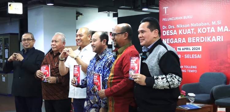 Bupati Taput Luncurkan Buku, Model NIKSON Patut Dikembangkan Pemerintah Pusat