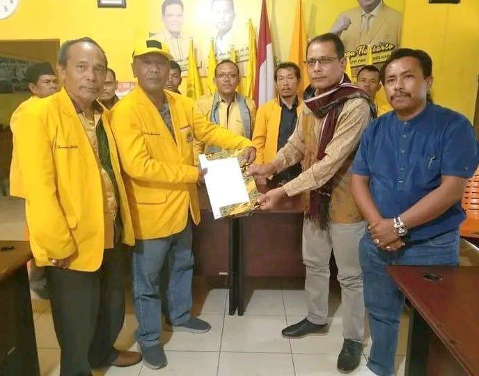 Nikson Sinambela SE Resmi Daftar Balon Bupati Humbahas ke DPD Partai Golkar