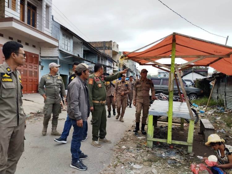 PD Pasar Bersama Tim Tertibkan Pasar Sumbul, Pasar Sidikalang Menyusul