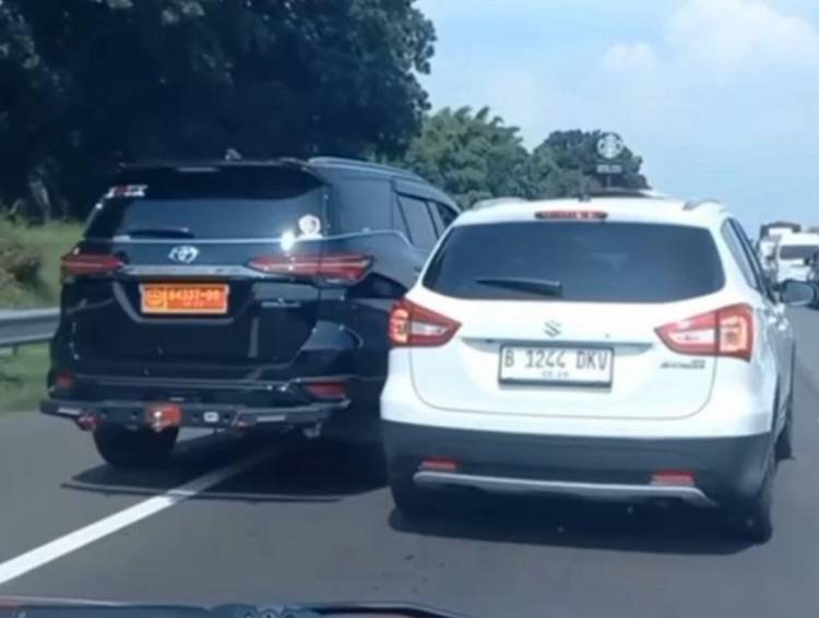 Bareskrim Usut Laporan Pemobil Ditabrak Sopir Fortuner Ngaku ‘Adik Jenderal’