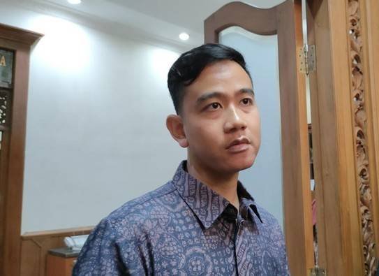 MK: Gibran Memenuhi Syarat sebagai Cawapres
