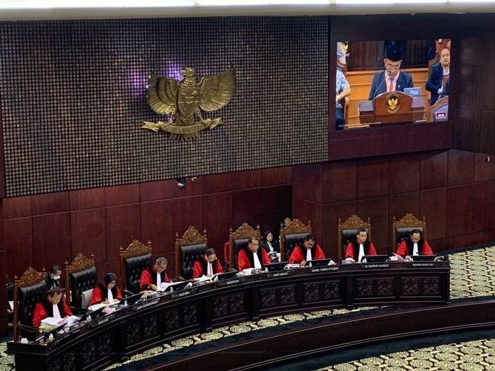 Sanksi MKMK Tak Bisa Jadi Bukti Nepotisme-Abuse of Power Jokowi