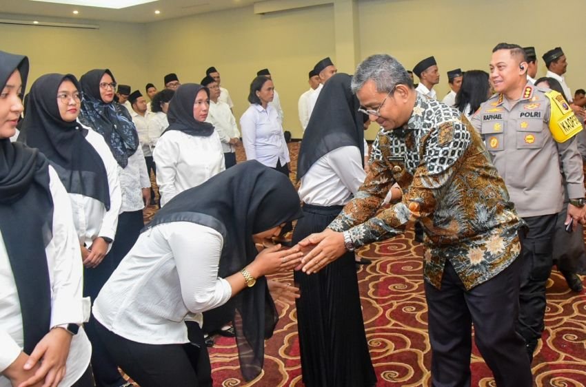 KPU Deliserdang Lantik 110 PPK Pilkada Tahun 2024