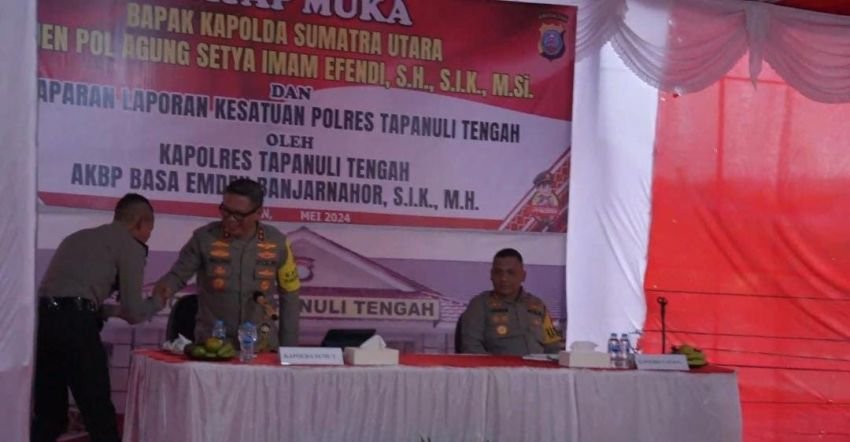 Berani Tolak Setoran Judi, Kapolda Sumut Umrohkan Kapolsek Barus