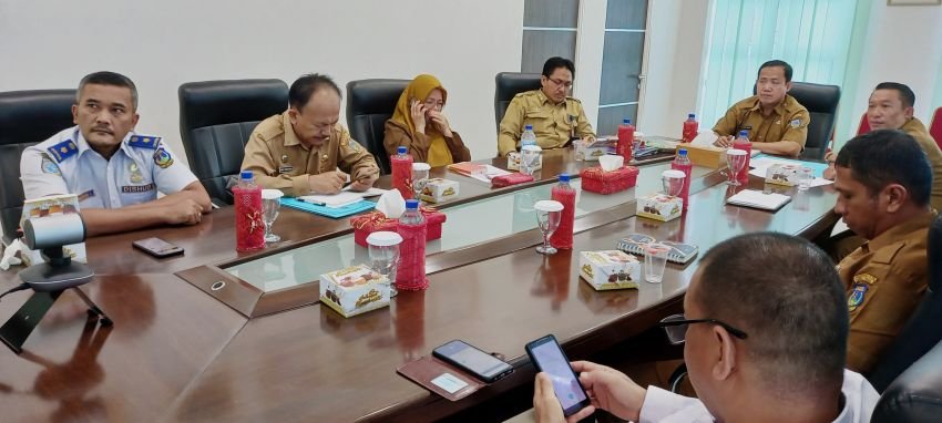 Pj Sekjen Kemendagri Minta Kepala Daerah Turun Pantau Harga Pasar