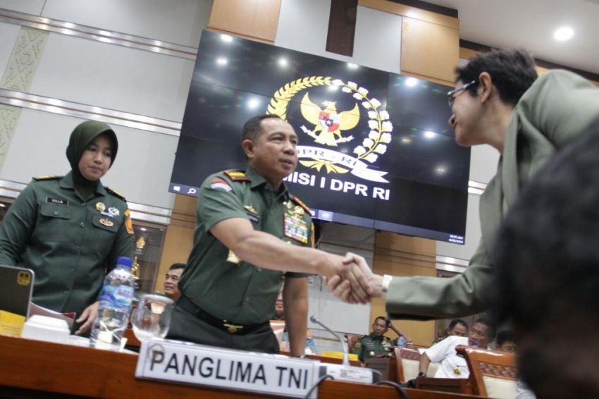 Panglima TNI Pastikan Revisi UU TNI-Polri tak Kembalikan Dwifungsi