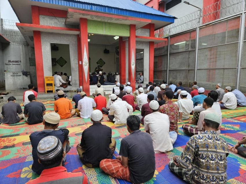 Idul Adha, Pegawai dan WBP Lapas Pancurbatu Laksanakan Salat Ied 1445 H