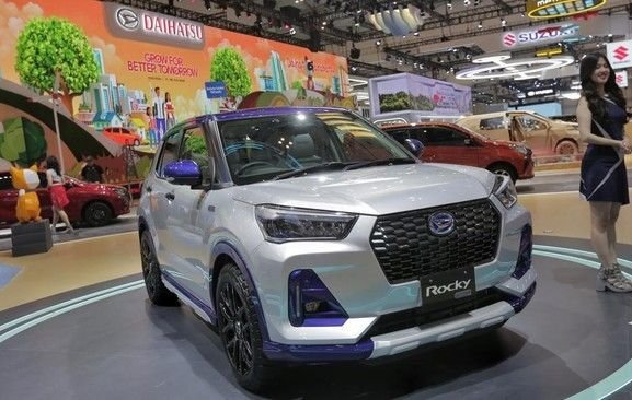 Daihatsu Rocky Berubah Gaya: Tampil Gagah dan Petualang di GIIAS 2024