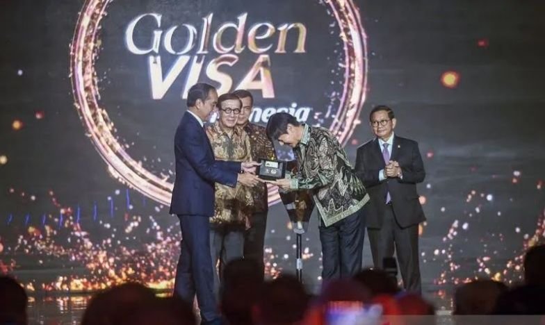 Berjasa kepada Indonesia, Shin Tae Yong Terima Golden Visa