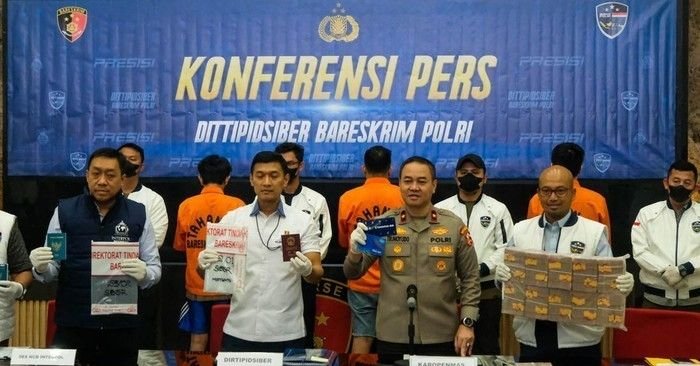 Bareskrim Tangkap Tersangka Baru Kasus Scam Online Internasional Rp 1,5 T