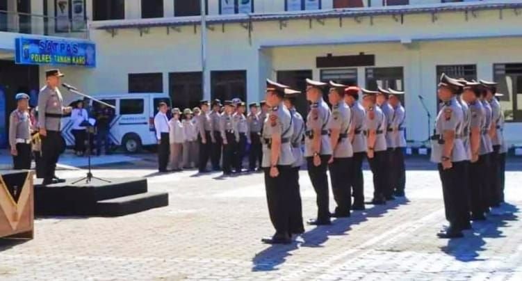 Kapolres Tanah Karo Pimpin Serah Terima Jabatan PJU dan Kapolsek