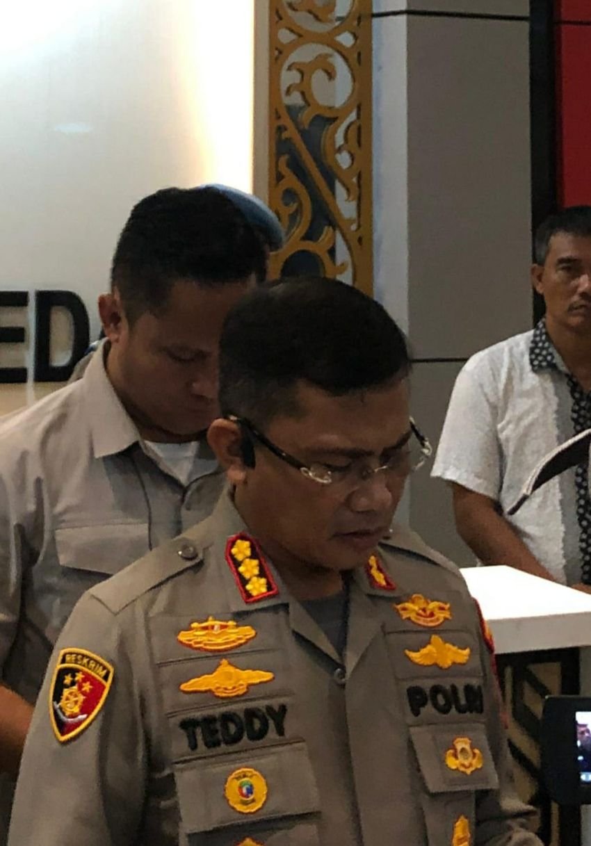 Polisi Bekuk Terduga Pelaku Pelemparan Molotov ke Rumah Wartawan