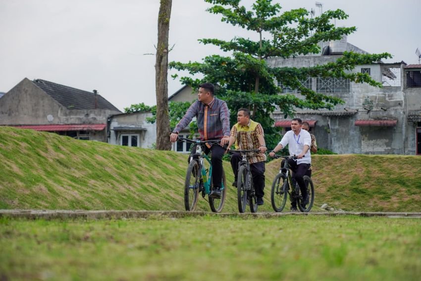 Wali Kota Medan Tinjau Progres Revitalisasi Taman Cadika dengan Biaya Rp25 Miliar Non APBD