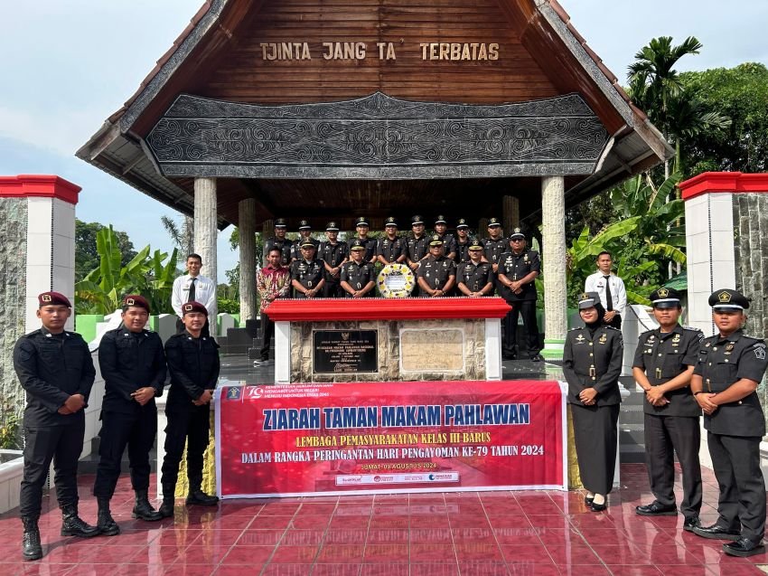 Lapas Barus Tabur Bunga di Makam Pahlawan Sambut Hari Pengayoman