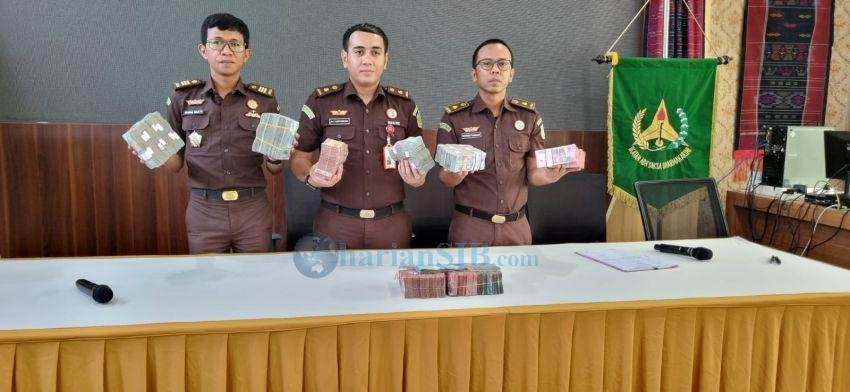 Terdakwa Kasus Korupsi Pembangunan Puskesmas Aek Batu Kembalian Uang Pengganti Rp581,8 Juta