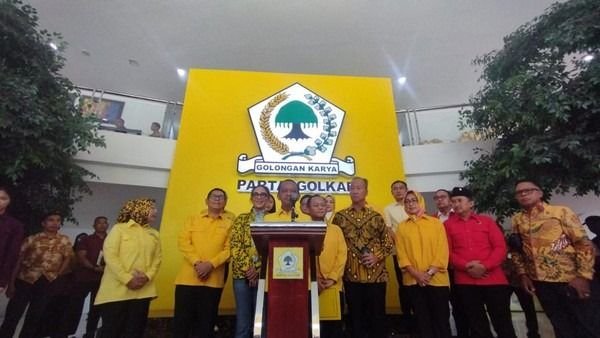 Golkar Resmi Usung Airin Rachmi Diany Dan Ade Sumardi Di Pilgub Banten