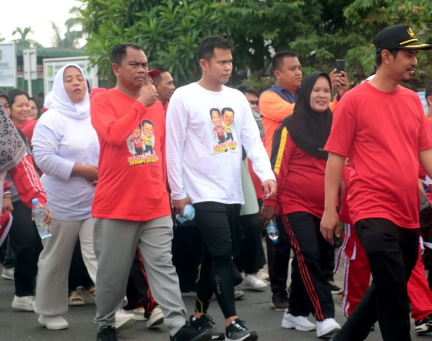 Ribuan Warga Sergai Antusias Ikuti Jalan Santai dan Senam Sehat Bersama Bupati dan Wabup