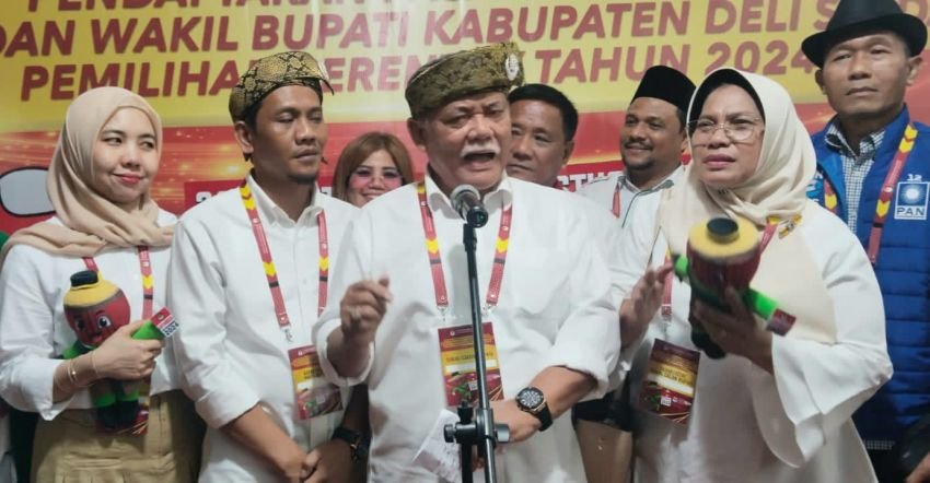 Ribuan Warga Antarkan Ali Yusuf Siregar dan Bayu Sumantri Agung Daftar ke KPU Deliserdang