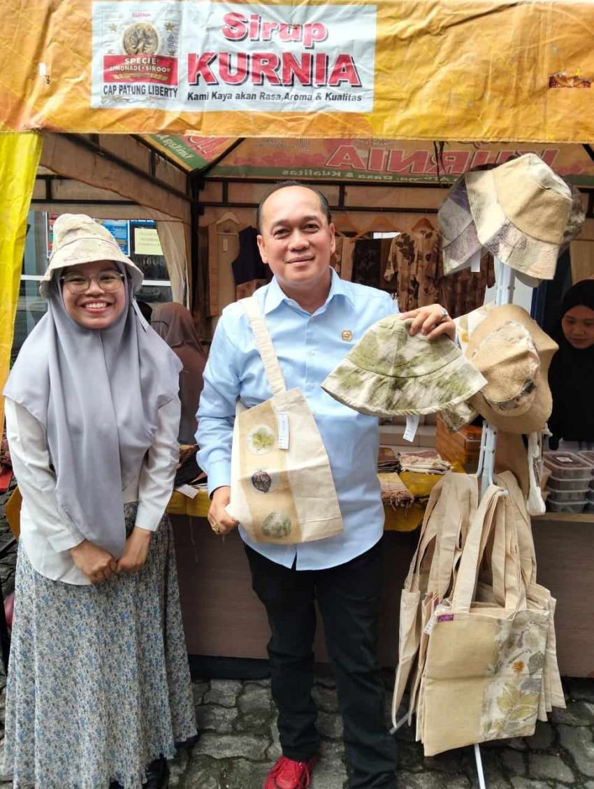 UKM IKM Nusantara Sumut Gelar Bazaar dan Aksi Sosial