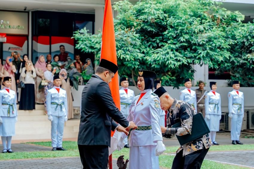 Bobby Nasution Kukuhkan 42 Anggota Paskibraka Kota Medan