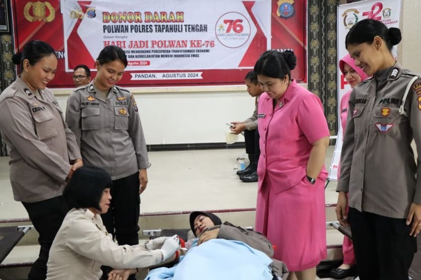 Sambut Hari Jadi Polwan ke 76, Polres Tapteng Gelar Donor Darah