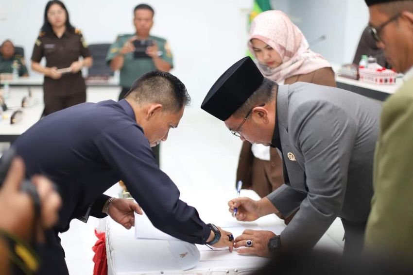 DPRD Madina Paripurna Persetujuan Bersama Ranperda APBD Tahun 2023