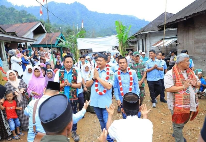 Tiga Dusun di Desa Pematang Labura Nikmati Listrik