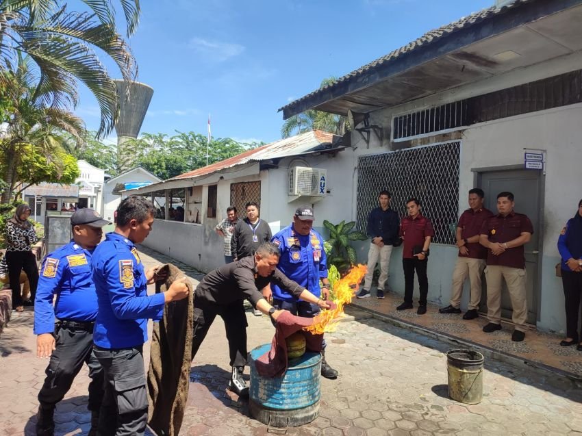 Lapas Tebingtinggi Gandeng Dinas Damkar Sosialisasi dan Simulasi Penanggulangan Dini Bahaya Kebakaran