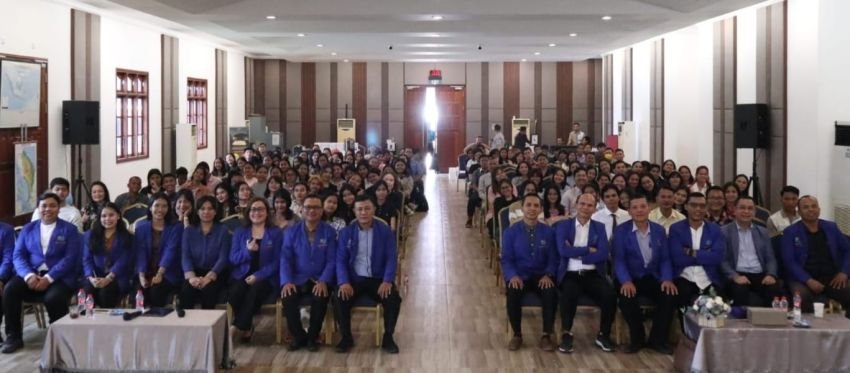 Seminar Ilmiah Bertajuk "Iman dan Psikologi" Sasaran Kekristenan Digelar di GBI Rumah Persembahan