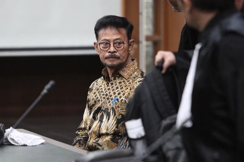 Hukuman Mantan Mentan Ditambah Jadi 12 Tahun Penjara