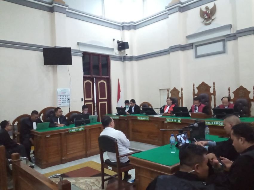 Terbukti Terima Suap, Bupati Labuhanbatu Nonaktif Erik Adtrada Ritonga Divonis 6 Tahun Penjara