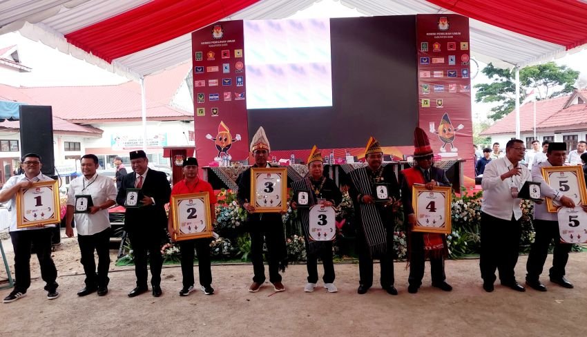 KPU Undi dan Tetapkan Nomor Urut Paslon Peserta Pilkada Dairi